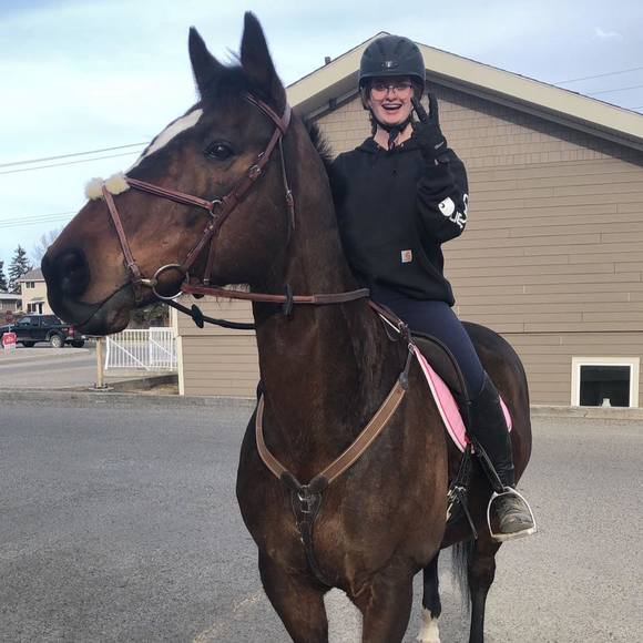 Meet your Posher, Faith - Picture 1 of 1